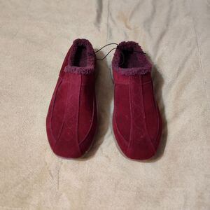 Burgundy Slip-on shoes Womens 10W